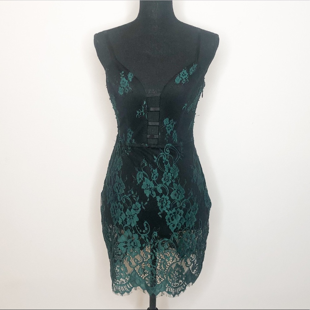BEBE Sample Dress Green Lace Jumper Onesie Cutour